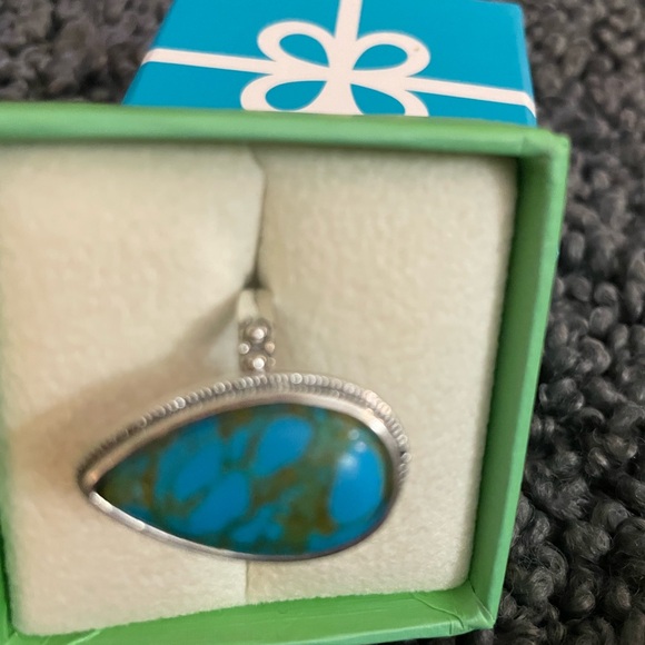 Turquoise Howlite Ring, Size 10 - Picture 6 of 8